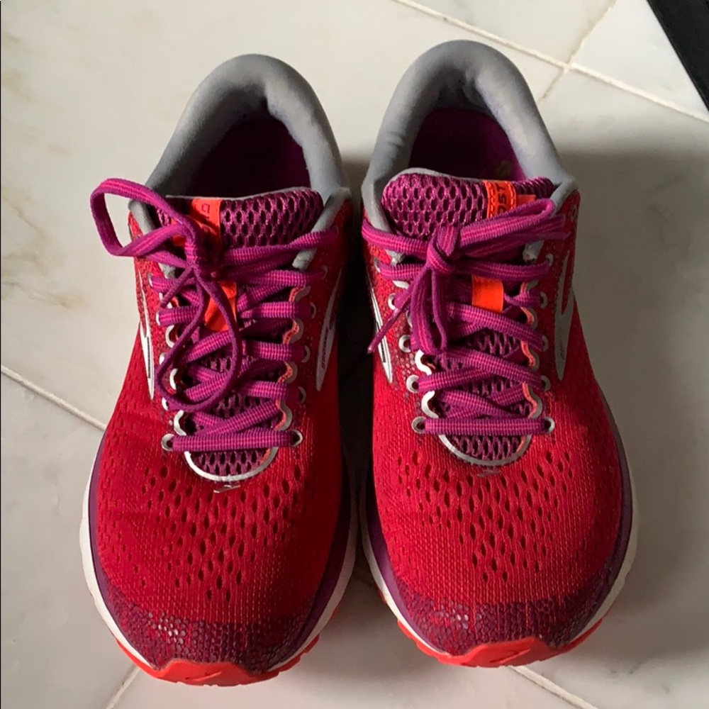 Brooks Ghost 11